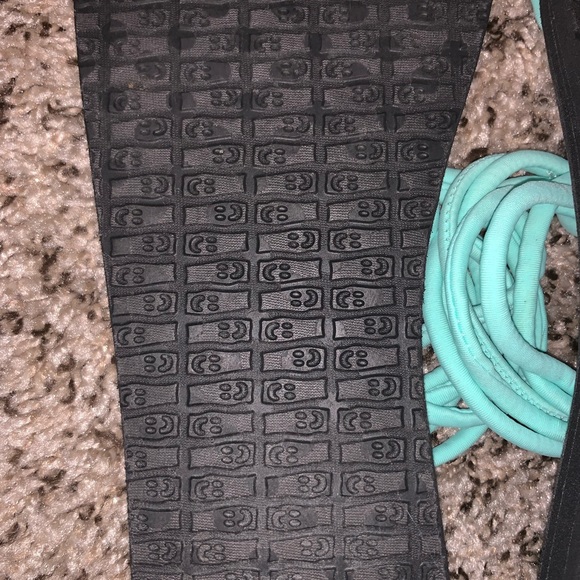 Teal Sanuk Sandals - Picture 4 of 4
